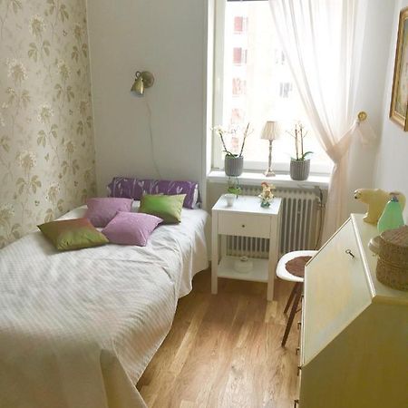 Farsta Bed And Breakfast Stockholm Ngoại thất bức ảnh