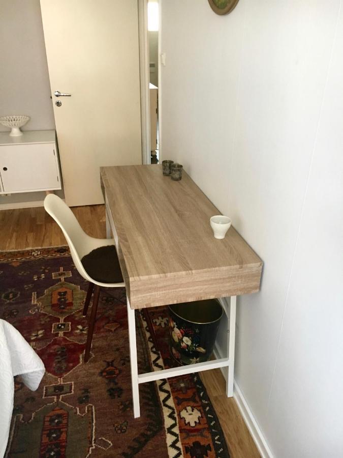 Farsta Bed And Breakfast Stockholm Ngoại thất bức ảnh
