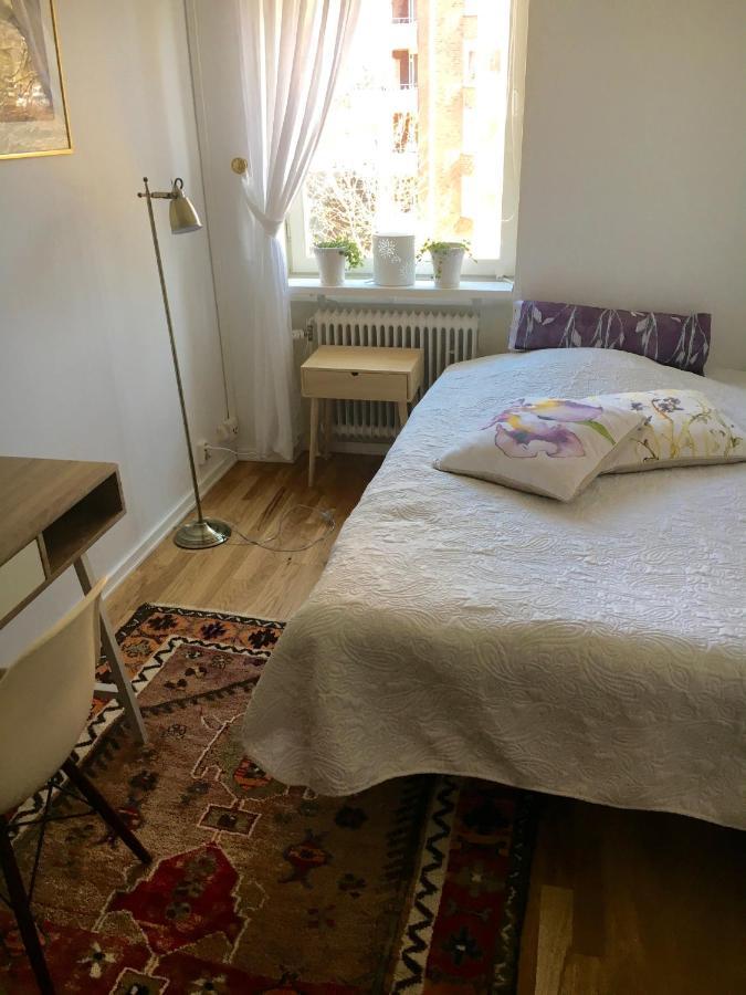 Farsta Bed And Breakfast Stockholm Ngoại thất bức ảnh