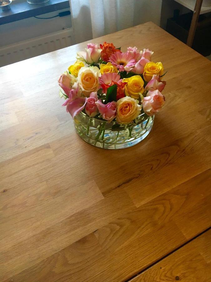 Farsta Bed And Breakfast Stockholm Ngoại thất bức ảnh