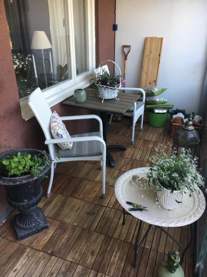 Farsta Bed And Breakfast Stockholm Ngoại thất bức ảnh